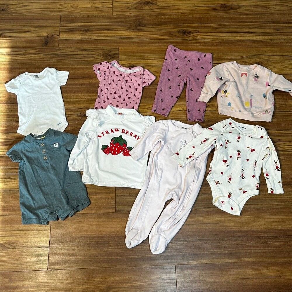 Baby Girls Mixed Clothing Lot 8 Pieces Size 3-18 Months Gerber Old Navy Little